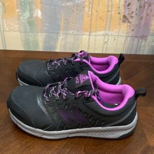 New Balance 412 V1 Industrial Alloy Toe Safety/Work shoes Black Womens 7
